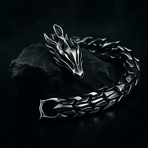Shadow Fang Bracelet